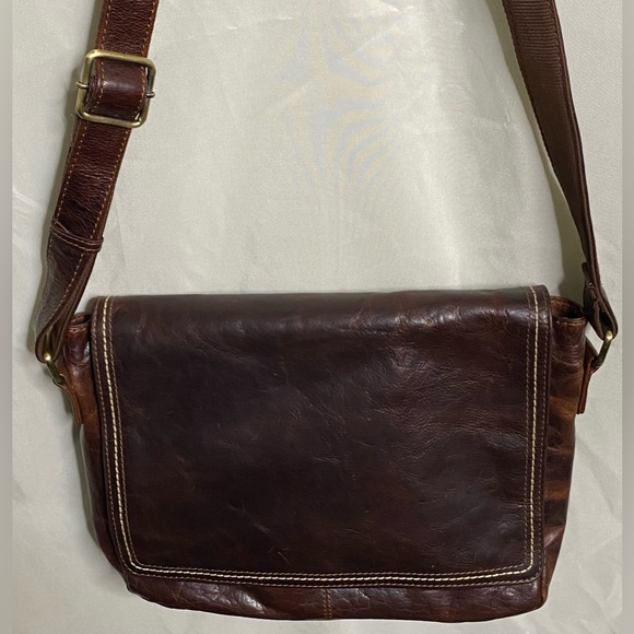 Sorpresa Leather messenger bag - Picture 1 of 11